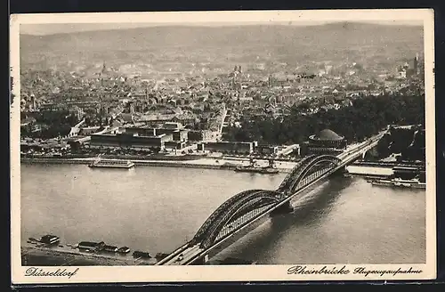 AK Düsseldorf, Rheinbrücke vom Flugzeug aus