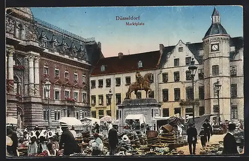 AK Düsseldorf, Marktplatz mit Denkmal