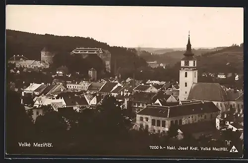 AK Velké Mezirící, Teilansicht mit Kirche