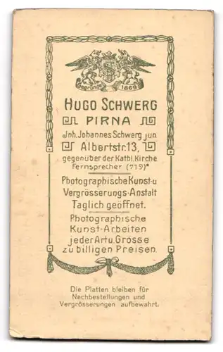 Fotografie Hugo Schwerg, Pirna, Albertstr. 12, Älterer Herr in schwarzer Jacke mit Vollbart und seichtem Haar