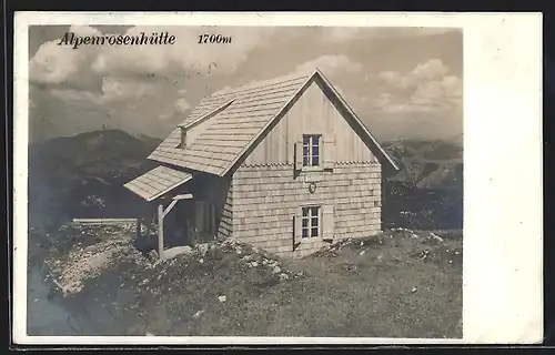 AK Alpenrosenhütte, Ansicht mit Bergpanorama