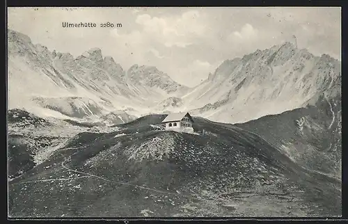 AK Ulmerhütte, Ansicht mit Alpenpanorama
