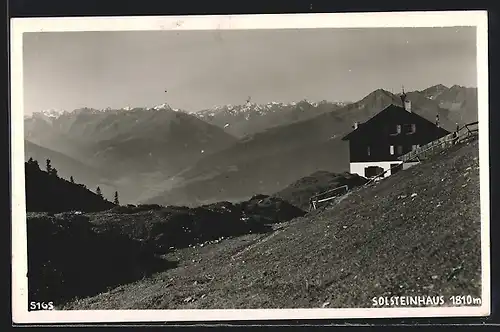 AK Solsteinhaus, Ansicht gegen die Berge