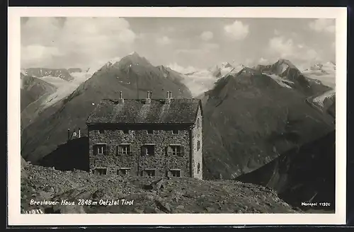 AK Breslauer Haus /Oetztal, Ansicht gegen die Berge