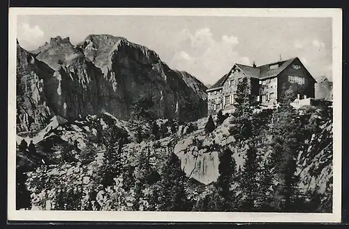 AK Erfurter Hütte im Sonnwendgebirge mit Dalfazer-Köpfl und -Joch