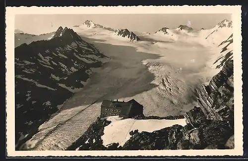 AK Ramolhaus mit dem grossen Gurgler-Gletscher und Hochwilde