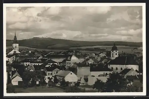 AK Landskron, Teilansicht vom Lagerhaus, Hintergrund Wachberg