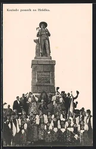 AK Ujezd, Kozinuv pomnik na Hradku