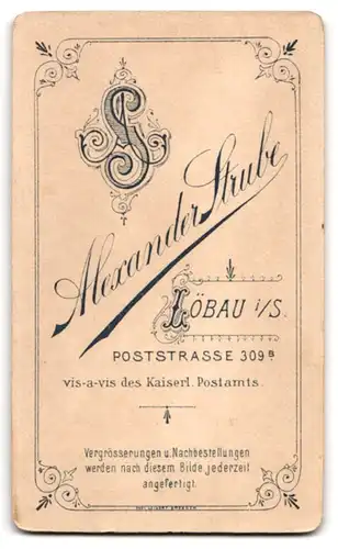 Fotografie Alexander Strube, Löbau i. S., Poststrasse 309 B, Ehepaar in hübscher Kleidung