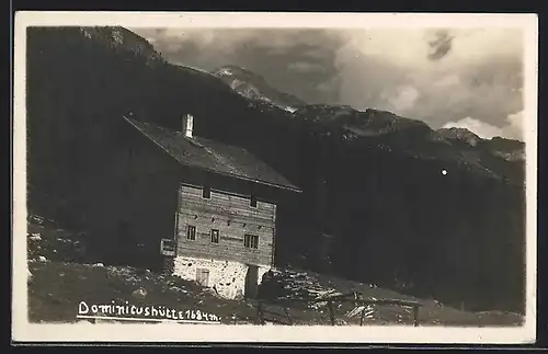 AK Dominicushütte, Berghütte mit Panorama