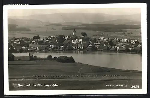 AK Neumark /Böhmerwald, Ortsansicht mit Gewässer aus der Vogelschau