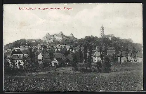 AK Augustusburg /Erzgeb., Ortsansicht mit Kirche