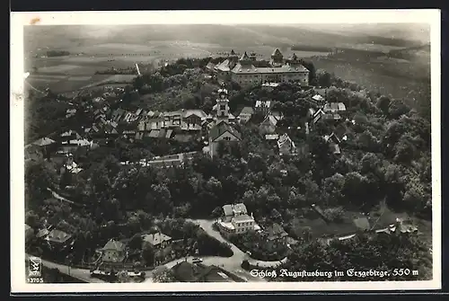 AK Augustusburg / Erzgebirge, Panoramablick auf Schloss und Umgebung