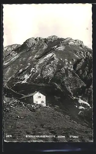 AK Starkenburgerhütte, Berghütte im Stubai