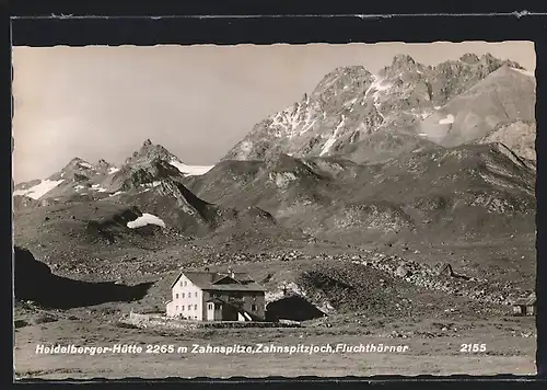 AK Heidelberger-Hütte, Berghütte mit Zahnspitze, Zahnspitzjoch und Fluchthörnern