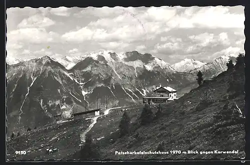AK Patscherkofelschutzhaus, Berghütte mit Blick gegen Karwendel