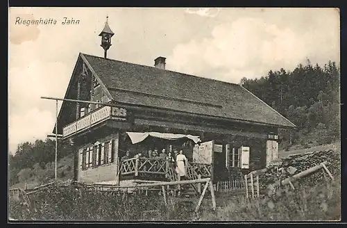 AK Riegenhütte Jahn, Ortspartie mit Berghütte