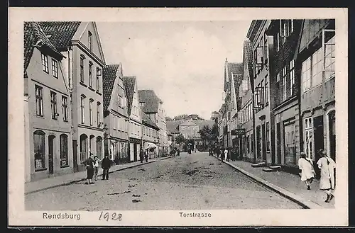 AK Rendsburg, Torstrasse mit Geschäften