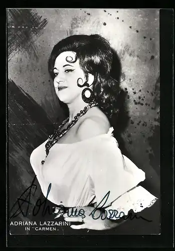 AK Opernsängerin Adriana Lazzarini in Carmen, mit original Autograph