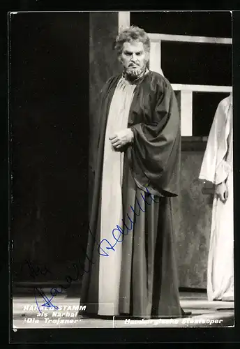 AK Opernsänger Harald Stamm in Die Trojaner, original Autograph