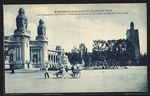 AK Marseille, Exposition coloniale 1922, Vue d`ensemble du Grand Palais et du Palais de l`Afrique occidentale francaise