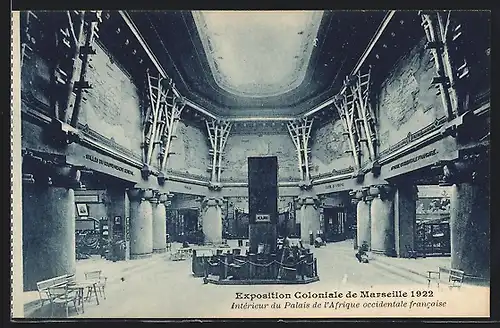 AK Marseille, Exposition coloniale 1922, Intérieur du Palais de l`Afrique occidentale francaise