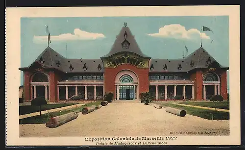 AK Marseille, Exposition coloniale 1922, Palais de Madagascar et Dèpendances