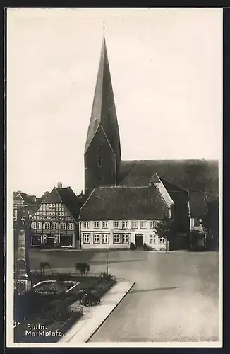 AK Eutin, Strassenpartie am Marktplatz