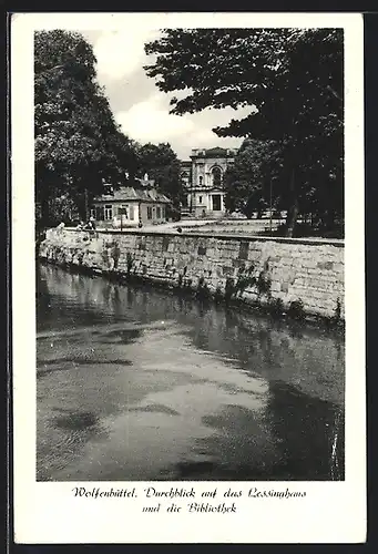AK Wolfenbüttel, Durchblick auf das Lessinghaus und die Bibliothek