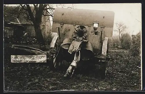 AK Vom Deutschen Militär erobertes englisches Geschütz im 1. Weltkrieg