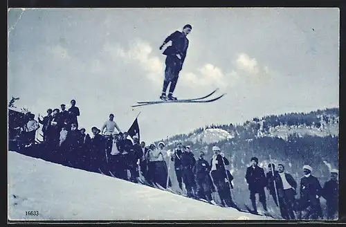 AK Skispringer während Wettkampf