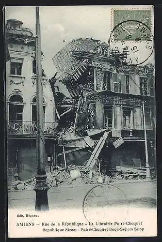 AK Amiens, Rue de la Rèpublique-La Librairie Poirè-Choquet