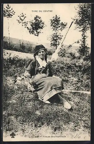AK Fileuse Bourbonnaise, Type du Centre