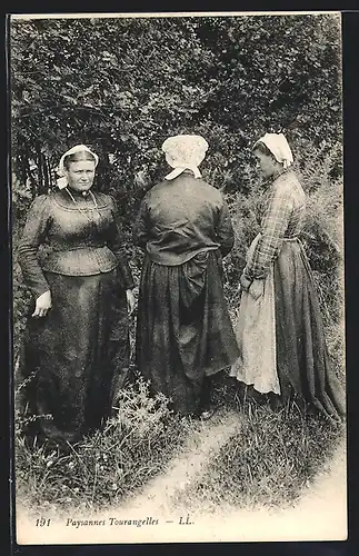 AK Paysannes Tourangelles, Types du Centre