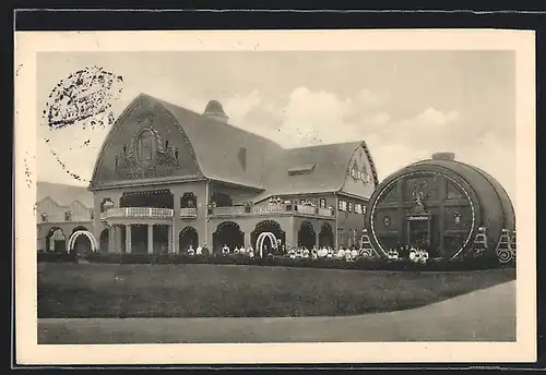AK Leipzig, Internationale Bauchfachausstellung 1913 - Bayerische Bierhalle und Riesenfass