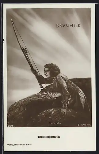 AK Filmszene Die Nibelungen, I. Teil, Hanna Ralph als Brunhild