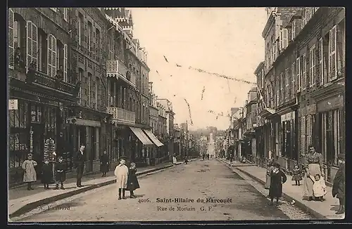 AK Saint-Hilaire-du-Harcouet, Rue de Mortain