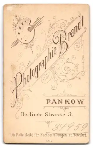 Fotografie Brandt, Pankow, Berliner Str. 3, Eleganter Herr mit Schnauzbart