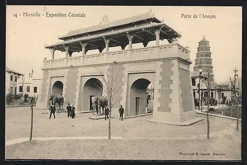 AK Marseille, Exposition Coloniale, Porte de l'Annam