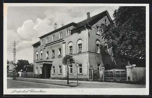 AK Glauchau, Hotel Lindenhof mit Strasse