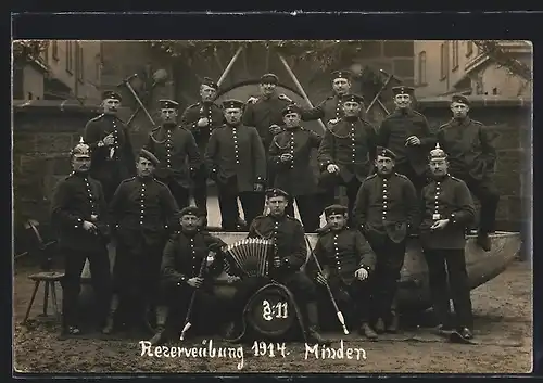 Foto-AK Minden / Westf., Soldaten mit Instrumenten bei der Reserveübung 1914