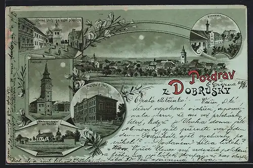 Mondschein-Lithographie Dobruska, Rathaus, Strassenpartie mit Kirche, Totalansicht