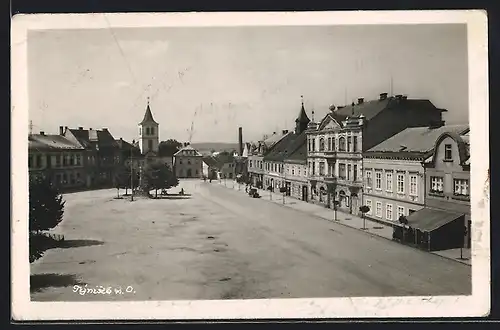 AK Tyniste n. O., Strassenpartie mit Kirche