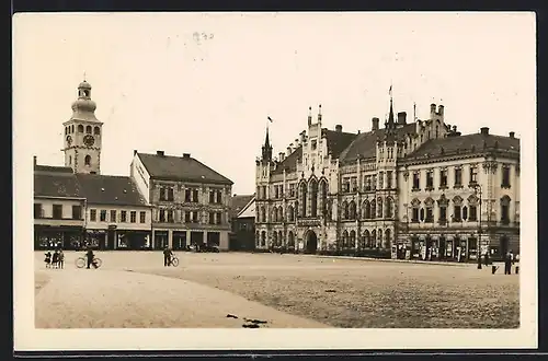 AK Nový Bydzov, Namesti