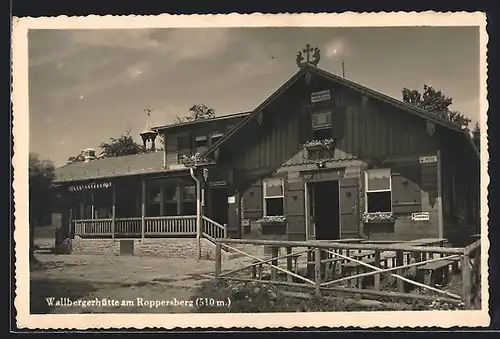 AK Wolfsgraben, Gasthaus Wallbergerhütte am Roppersberg
