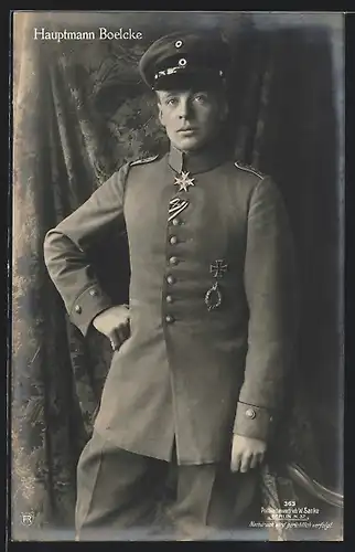 AK Sanke Nr. 363, Oberleutnant Bölcke in Uniform mit Orden