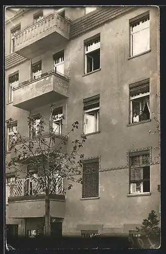 Foto-AK Berlin-Friedenau, In der Gutsmuthsstrasse 15 im Jahr 1914