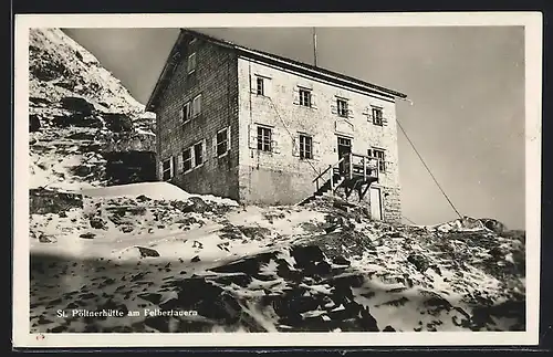 AK St. Pöltnerhütte, Partie an der Hütte