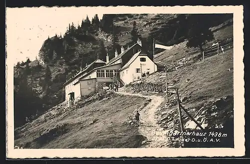 AK Baumgartnerhaus Schneeberg mit Wanderern