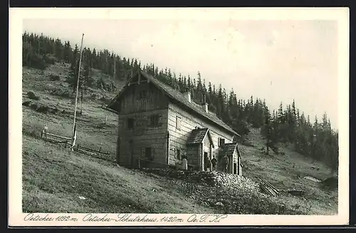 AK Oetscher Schutzhaus, Familie vor dem Haus am Oetscher